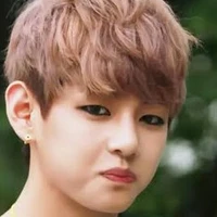 Taehyung/V