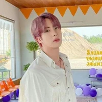 จิน เพื่อนนายเอก