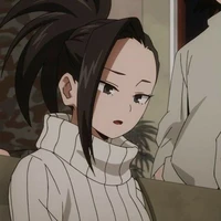 yaoyorozu momo
