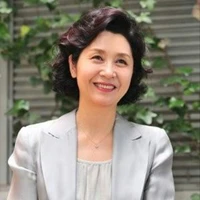 Mrs.Lee