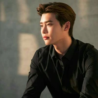 Lee Jong Suk(Papa Heesung)