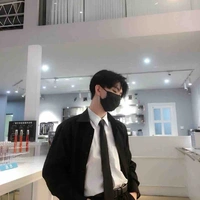 ลูคัส(พ่อนางเอก)