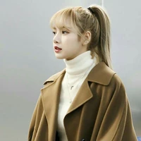 ᴸᵃˡⁱˢᵃ ᴵˡᵒⁿᵃ ᴹᵃⁿᵒᵇᵃʸ