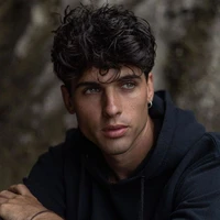 Mike(lobo irmão gêmeo maia não sb)