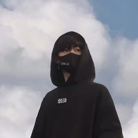 มังกร(ลูกน้องนางเอก)