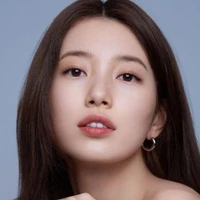 Kim Suzy