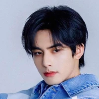Moonbin(garçom)