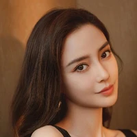Nomi
