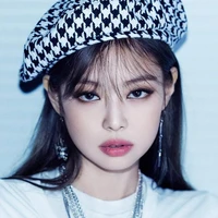 jennie Kylie Kym