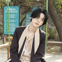 ยุนกิ(ชูก้า)//พระเอก