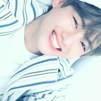 author 🥺