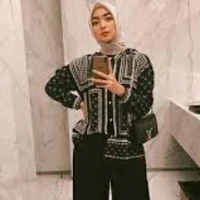 Annesya Layla Syailendra
