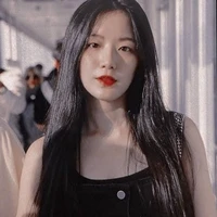 ทิชา(นางเอก)