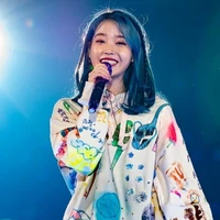 IU