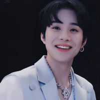 Zhong Jungwoo • Bunda