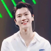 Chittaphon Leechaiyapornkul (Ten Lee)