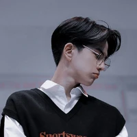 เหนือ(พี่ชาย)