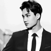 KIM JONGIN (SAHABAT TAEHYUNG)