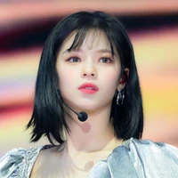 JEONGYEON