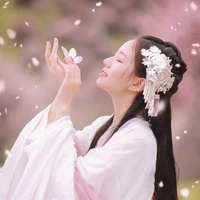หยางจื่อเหลียน(คุณหนูรอง)