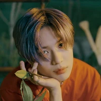 Lee taemin/ jk friend