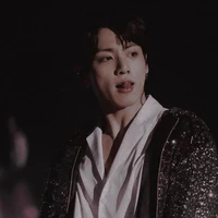 Jeon Jungkook (24)