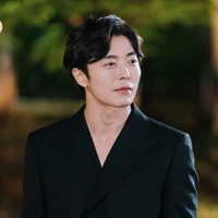 พล(พ่อนางเอก)