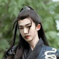 เว้ยฉางอี้(น้องพระเอก)