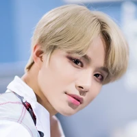 Uwu (Dr . Jungwoo)