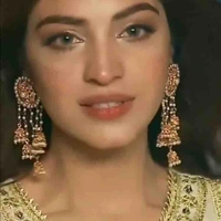 Ayeza Mir  (FL) 