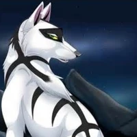 moon/hills mom