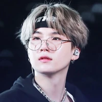 Min Suga (Temen Taetae)