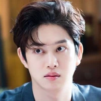 Hendry Vion Axery