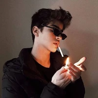 Crazy Buh Hot Author 😎🤤