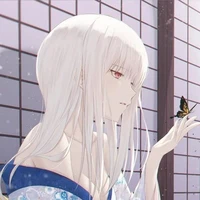 มิกุ แม่นาง(ราชินีอสูรจิ้งจอกเงิน)