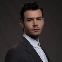 Miles Flate