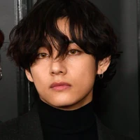 Kim taehung /v