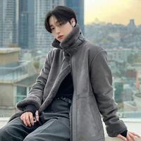 นาวิน : พระเอก