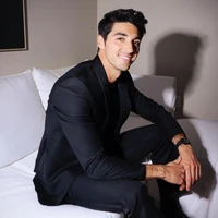 Raymond Chamber (ML)