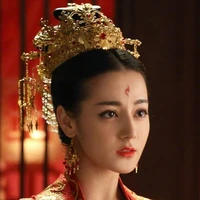 เยี่ยนเชียนชู(นางเอก+อดีต)
