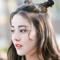 เยี่ยนปิงปิง(นางเอก+ปัจจุบัน)