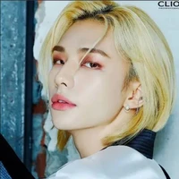 hwang hyun-jin / bestie lion