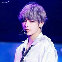 คิม แทฮยอง(วี,วีวี่)