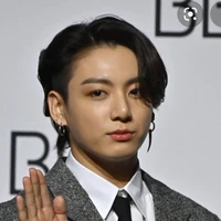 jungkook/bunny 🐰