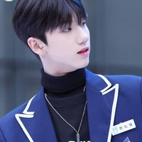 เฟส์ : เพื่อนนางเอก
