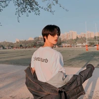 คราม(พี่ชายพระเอก)​