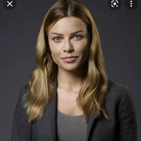 Chloe decker