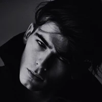 Nick (ml right hand)