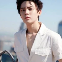 คิว(พ่อ น.อ)