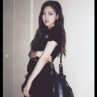 วายุ(ลม+นางเอก)